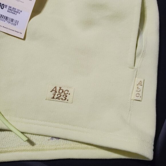 NWT ADVISORY BOARD CRYSTALS Abc 123 WOMEN SWEATSHORTS Sulphur yellow - Picture 3 of 10